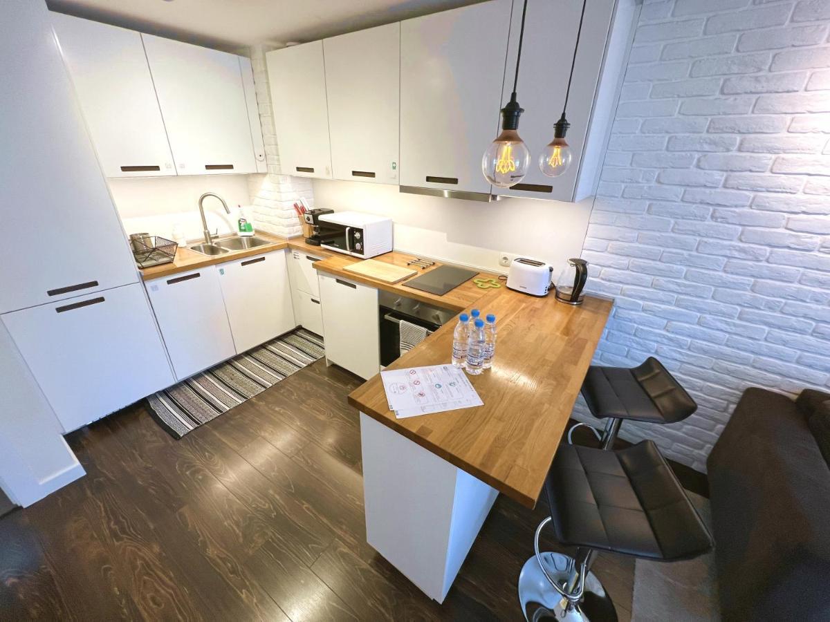 Διαμέρισμα Unique Luxurious Jacuzzi Penthouse Duplex In Center! 2 Baths! Free Parking!
